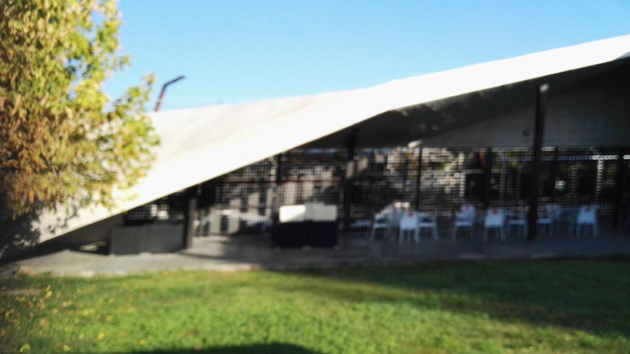 Albergue Rural Via De La Plata Casar de Cáceres エクステリア 写真